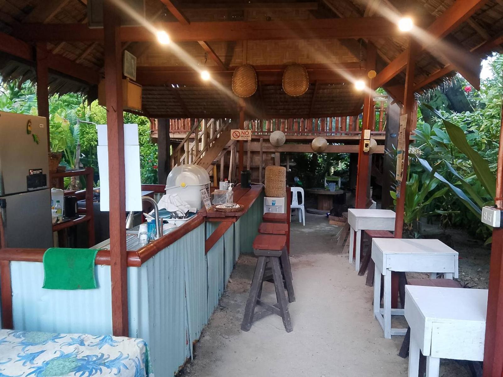 Bed and Breakfast Coleto Siargao San Isidro  Екстер'єр фото